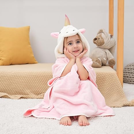 Toddler-Friendly Hooded Beach Poncho Offering Gentle Softness and Quick Drying - Image 2
